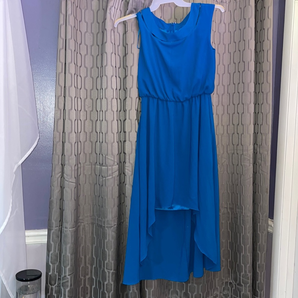 Woman’s Sleeveless Dress
